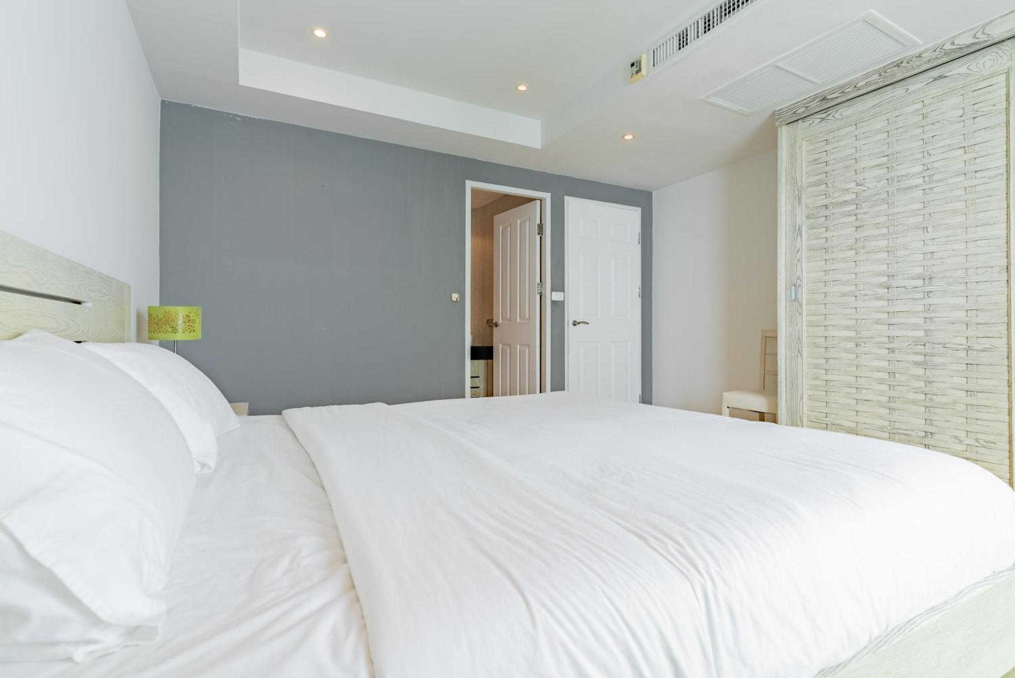 Kata Ocean View Apartment Exterior photo